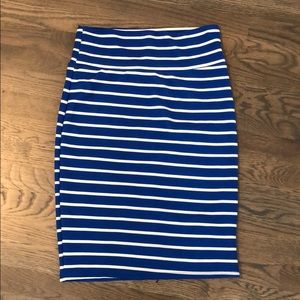 Women’s LuLaRoe skirt